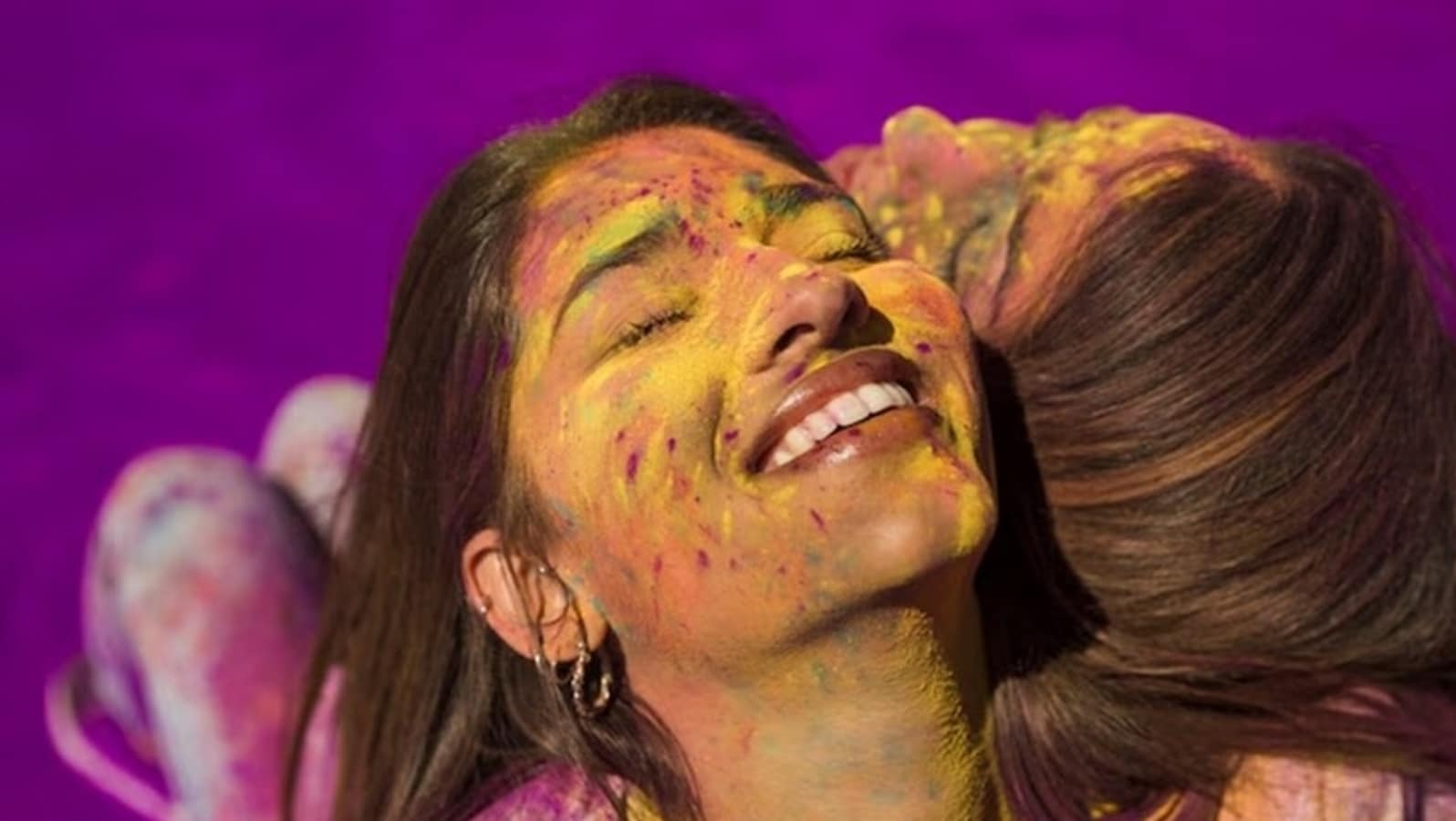 Holi 2024 Harmful effects of chemical Holi colours on your health